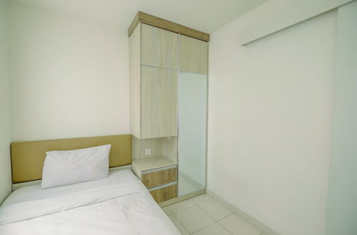 Foto 8 - Homey And Comfy 2Br Sentul Tower Apartment