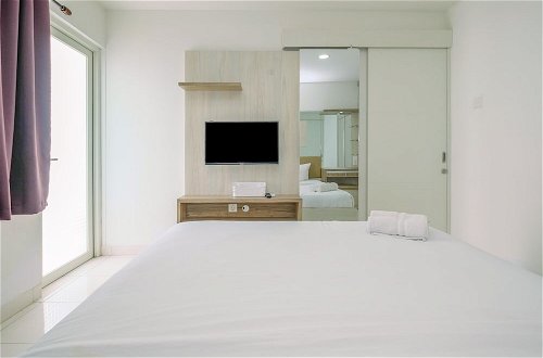 Photo 27 - Homey And Comfy 2Br Sentul Tower Apartment