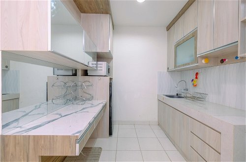 Photo 12 - Homey And Comfy 2Br Sentul Tower Apartment