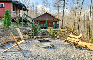 Foto 1 - Smoky Mountain Cabin w/ Camping Area + Fire Pit