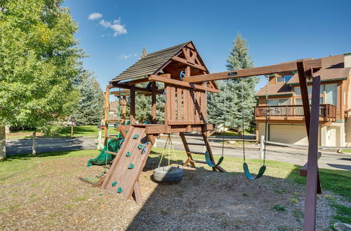 Photo 16 - Cozy Colorado Retreat w/ Deck, Grill & Pool Access