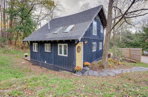 Photo 6 - Cozy 'green Mountain Chalet' in Putney Town