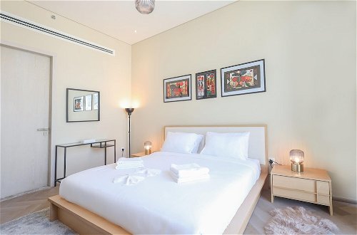 Foto 28 - Elite LUX Holiday Homes - Luxurious 1BR Suite in Signature Livings JVC - Dubai