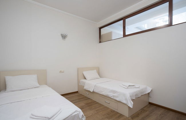 Stay Inn on Sayat Nova 33 - Photo 9