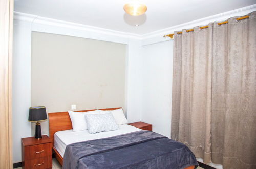 Photo 3 - Earls Court Spintex Apartment