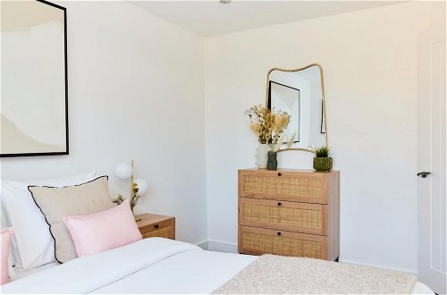 Foto 15 - The Ladbroke Grove Crib - Elegant 2bdr Flat With Terrace