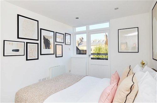 Foto 16 - The Ladbroke Grove Crib - Elegant 2bdr Flat With Terrace