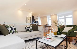 Photo 1 - The Ladbroke Grove Crib - Elegant 2bdr Flat With Terrace