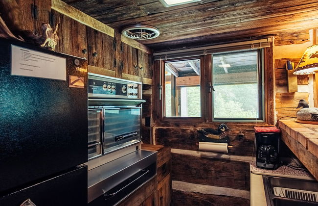 Uncle Tom's 3BDR Cabin For Nature Lover - Photo 18