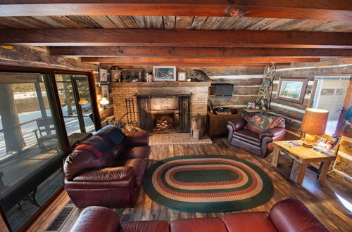 Foto 24 - Uncle Tom's 3BDR Cabin For Nature Lover