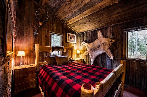 Foto 12 - Uncle Tom's 3BDR Cabin For Nature Lover