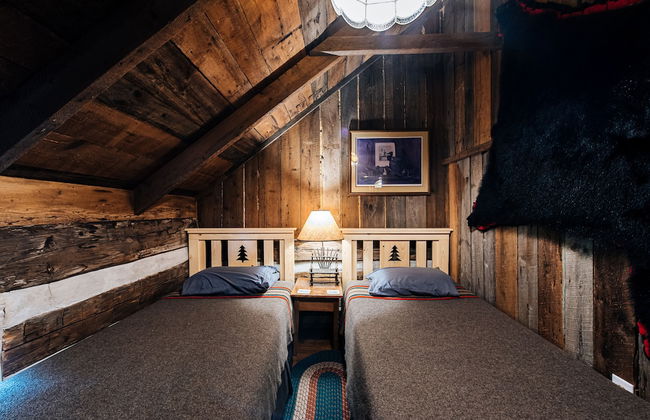 Uncle Tom's 3BDR Cabin For Nature Lover - Photo 11