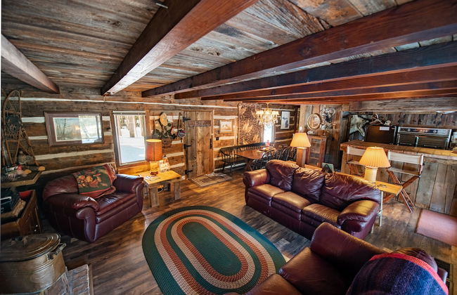 Uncle Tom's 3BDR Cabin For Nature Lover - Photo 22