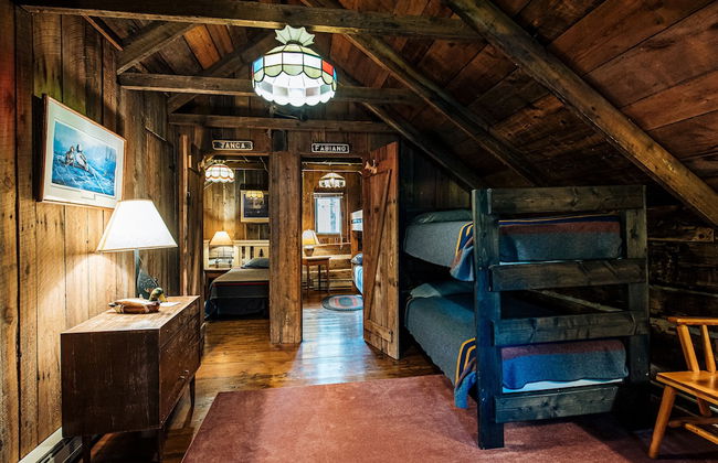 Uncle Tom's 3BDR Cabin For Nature Lover - Photo 9