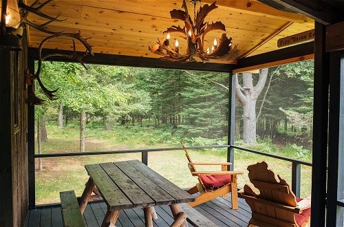 Foto 74 - Uncle Tom's 3BDR Cabin For Nature Lover
