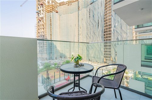 Photo 13 - Lovely Studio with Cozy Balcony and Outdoor Pool