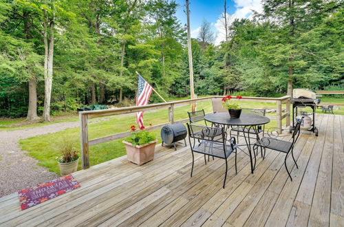 Photo 9 - Cozy Pennsylvania Abode w/ Porch, Grill & Fire Pit