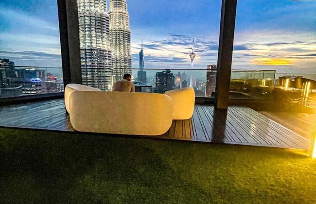 Star Residence by Axquisite Suites - Photo 48