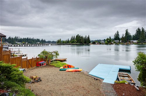 Foto 9 - Tacoma Home on Steilacoom Lake w/ Dock