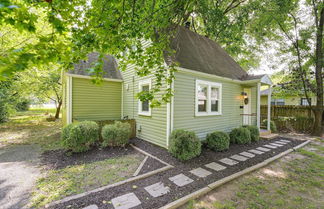 Photo 3 - Springfield Home w/ Yard: 3 Mi to Downtown