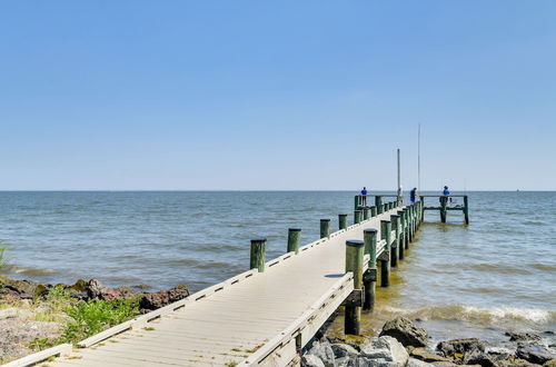 Photo 30 - Charming Edgemere Home w/ Deck & Grill