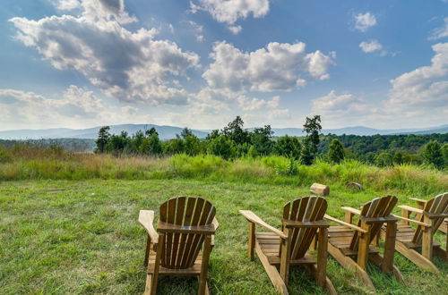 Photo 23 - Cozy Charlottesville Getaway in Bailey's Retreat