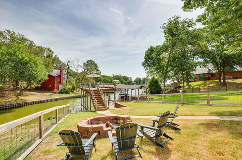 Foto 31 - Tranquil Home on Cedar Creek: Fish, Kayak + Unwind