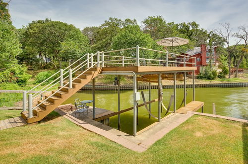 Foto 10 - Tranquil Home on Cedar Creek: Fish, Kayak + Unwind