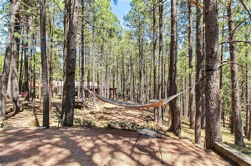 Foto 9 - Tranquil Forest Lakes Retreat: Yard, Deck & Gazebo