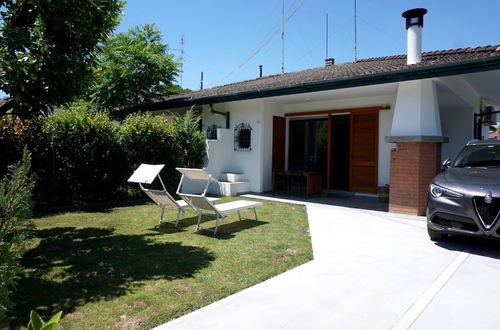 Photo 20 - Beachside Villa With Private Garden