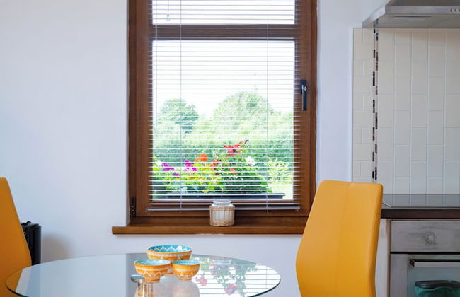 Limavady Cherry Tree Apartment, Sleeps 2 & Parking - Foto 12