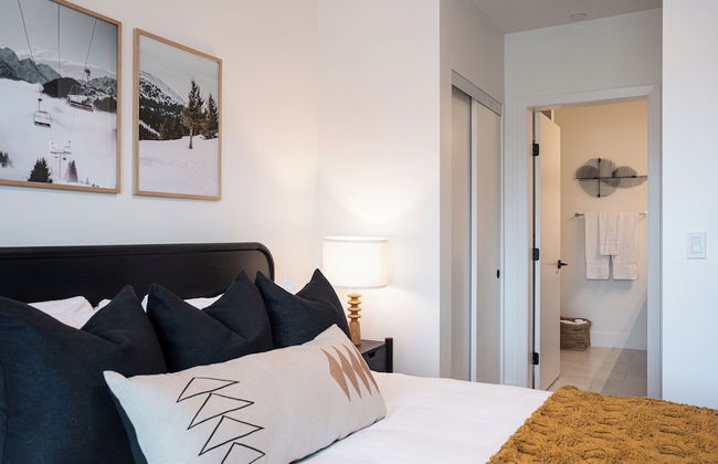 The Selkirk House by Revelstoke Vacations - Foto 11