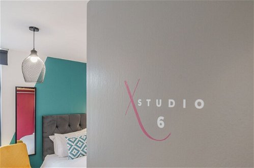 Foto 39 - Deluxe Studio Apartments
