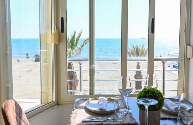 Apartment on the Beach - Foto 10