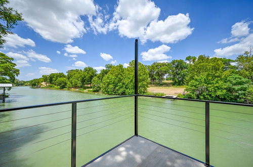 Photo 31 - Luxury Riverfront Oasis With Boat Dock-grill-firepit