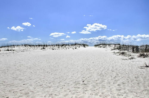 Foto 18 - Pensacola Beach Home: 1 Block to Beach Access