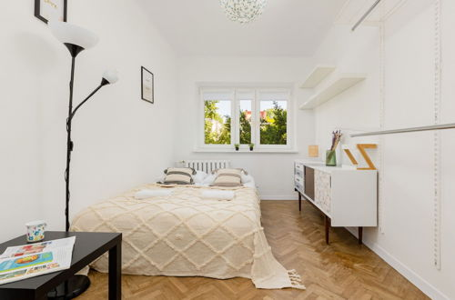 Photo 2 - Bright Apartment in Wola by Renters