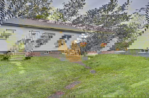 Photo 7 - Birchwood Cottage With Red Cedar Lake Access