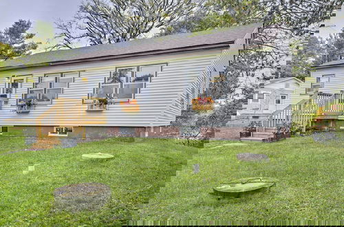 Photo 18 - Birchwood Cottage With Red Cedar Lake Access