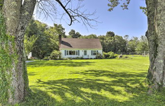 Photo 3 - Hampton 'quiet Corner Cottage' w/ Fireplace & Yard