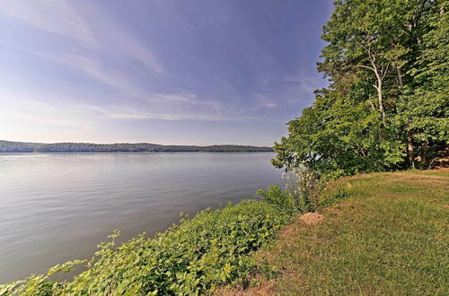 Photo 3 - Waterloo Home With Fire Pit - ½ Mi to Boat Ramp