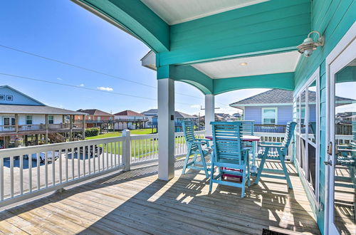 Photo 20 - Updated Crystal Beach Retreat w/ Deck & Fire Pit