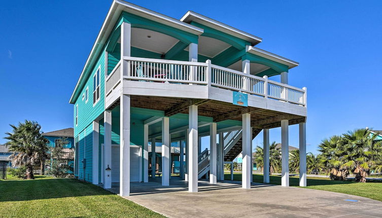 Photo 1 - Updated Crystal Beach Retreat w/ Deck & Fire Pit