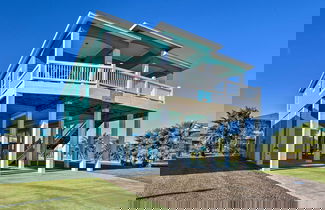 Foto 1 - Updated Crystal Beach Retreat w/ Deck & Fire Pit
