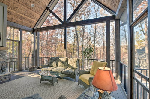 Photo 10 - Lake Keowee Cottage w/ Deck & Private Dock