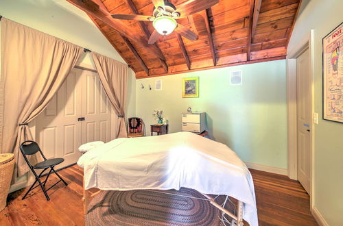 Photo 22 - Augusta Studio at Halcyon Spa Bed & Breakfast