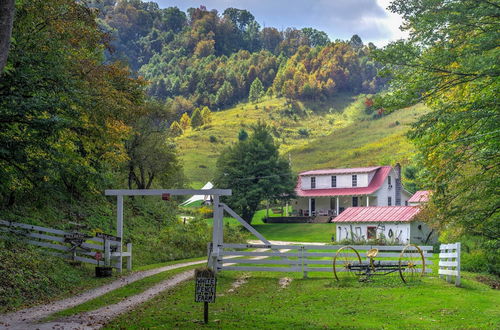 Photo 17 - Scenic Trade Cabin w/ Deck Near Boone & App State