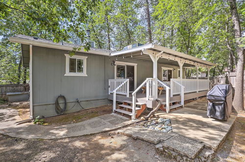 Photo 9 - Charming Shasta Lake Retreat: Boat, Hike & Fish