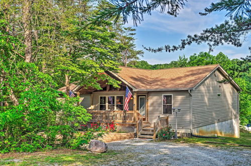 Photo 19 - Charming Getaway w/ Lake Cumberland Views