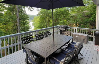 Photo 1 - Lakeside Hot Springs Retreat w/ Kayaks & Boat Dock